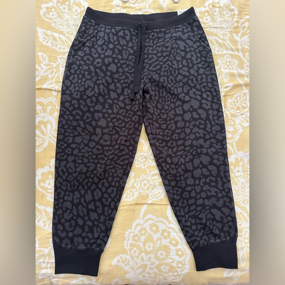 Nike Joggers